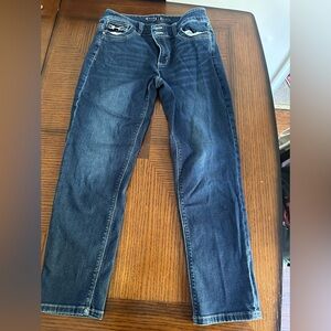 White House Black Market women’s size 4 crop jeans